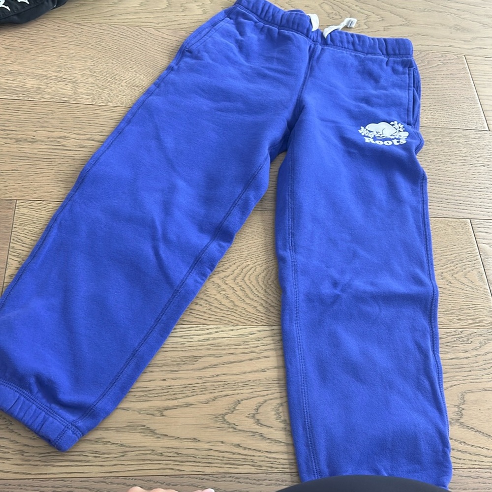 Girls Roots sweatpants